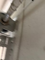 Notice the black ring of death on the endplate means the bearing is worn out.