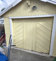 Livermore garage door project photo 5