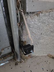 New sensor in the correct position with beautiful wiring.