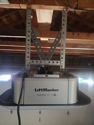 Valiant Garage Door Signature V garage door opener mount!