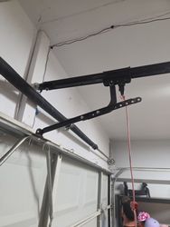 This is how a JRN is supposed to look when pulling from the top of the door.
