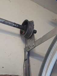 Worn out old end plates
