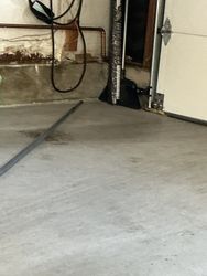 Extremely bent torsion tube.
