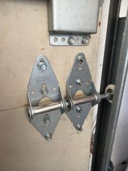 Saratoga garage door project photo 8
