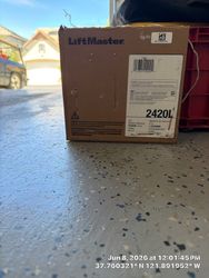 Lift Master twenty four twenty l.