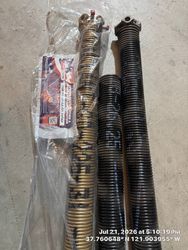 New Valiant garage door springs. Powder coated polybagged warranty card. Fold springs. Oil tempered. No bag. No card. Break early.