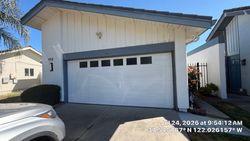 Newark garage door project photo 4