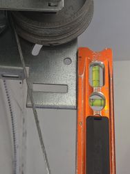 Overly canted end plate.
