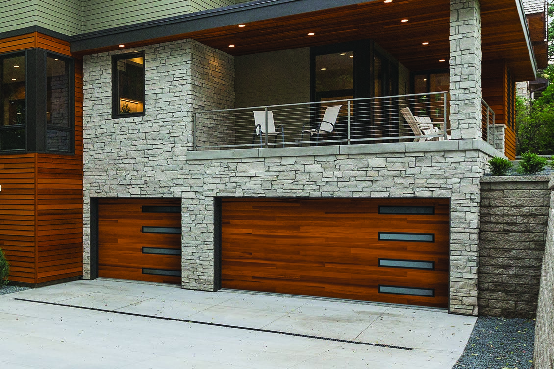 Valiant Garage Door real job photo 40: Chi Picked Gallery Image